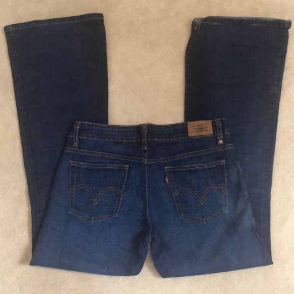 تنفس بارع ديناميات levis 537 
